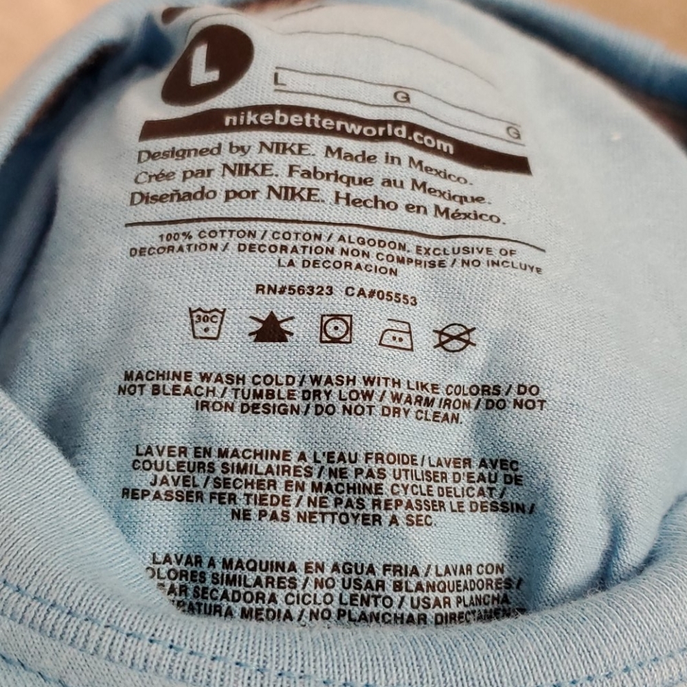 COPY - T shirt - Picture 2 of 4